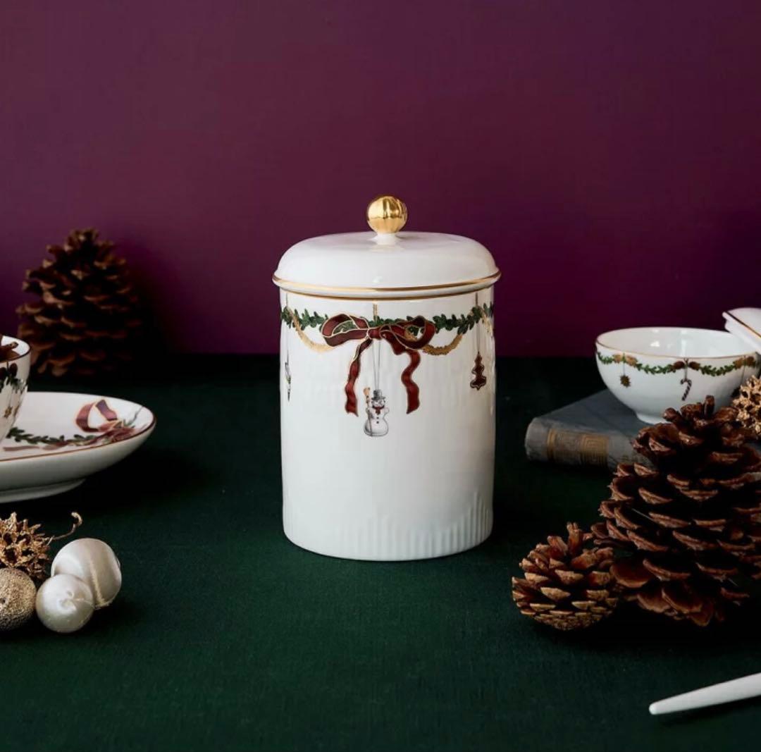 ロイヤルコペンハーゲン クッキージャー スターフルーテッド クリスマス