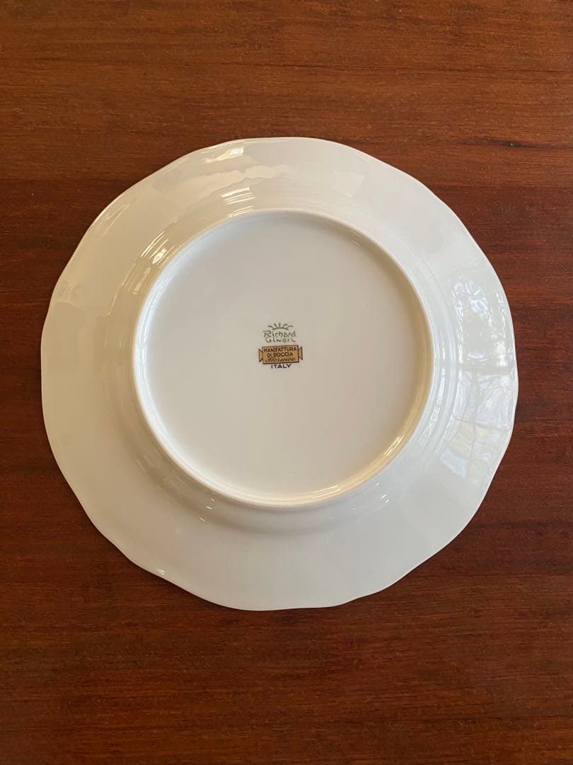 フルーツと花のデザイン皿 24.5cm 2枚セット