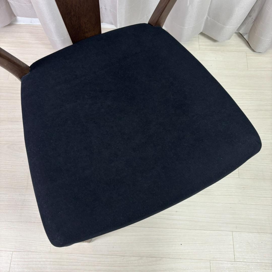 【極美品】 カリモク ダイニングチェア チョイ肘 CW4600 ①