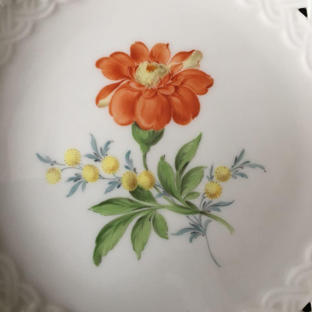 新品　未使用マイセン透かし絵 深皿花柄