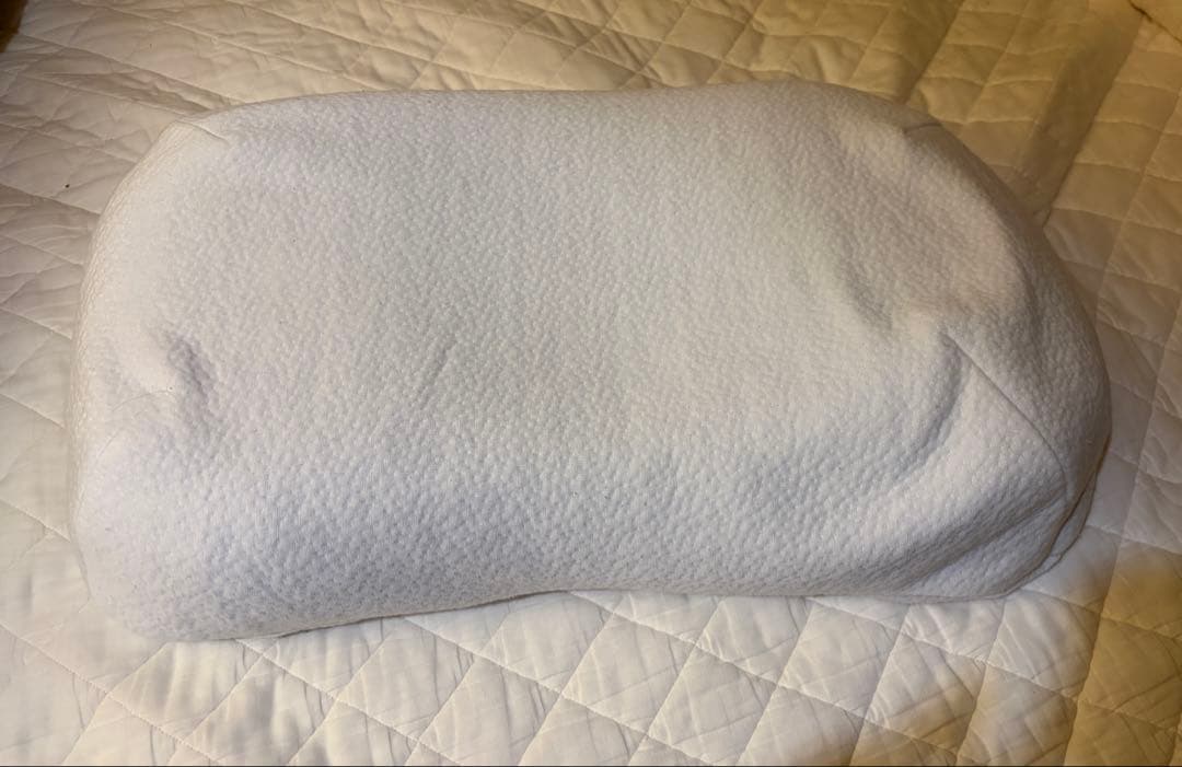 ヒツジのいらない枕　極柔　箱無しカバー付き