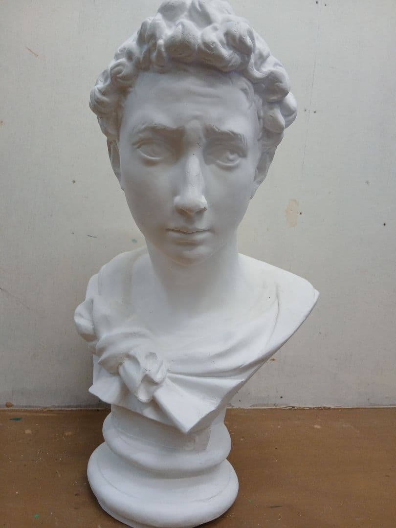 ジョルジョ首像