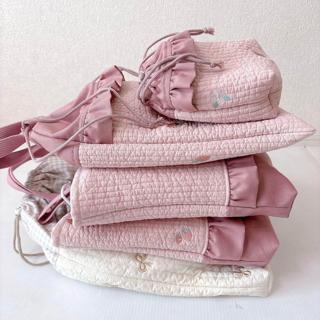 レッスンバッグ 上履き入れ　体操服袋✖️2 コップ袋　ヌビ　いちご刺繍