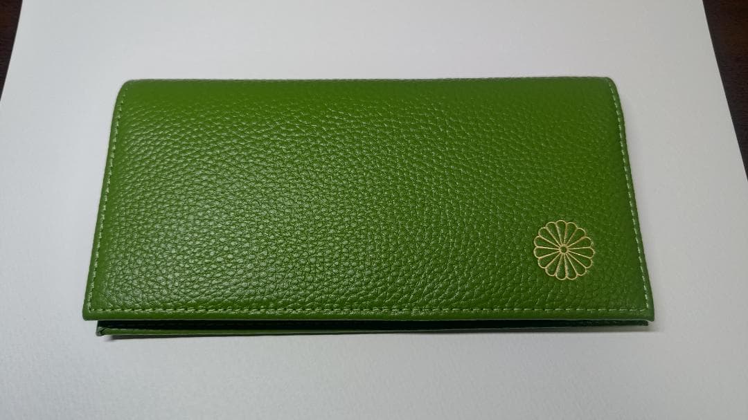【即購入大歓迎】皇居 長財布 緑色　菊の御紋
