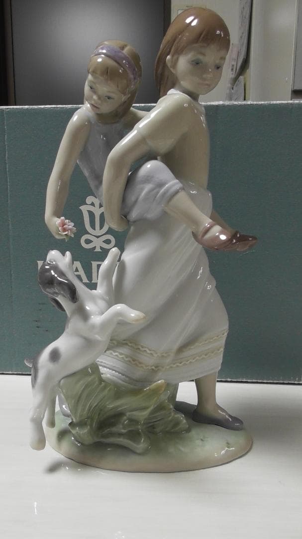 LLADRO　リヤドロ　【Oh Happy Day 】　リアドロ　Ｌ551