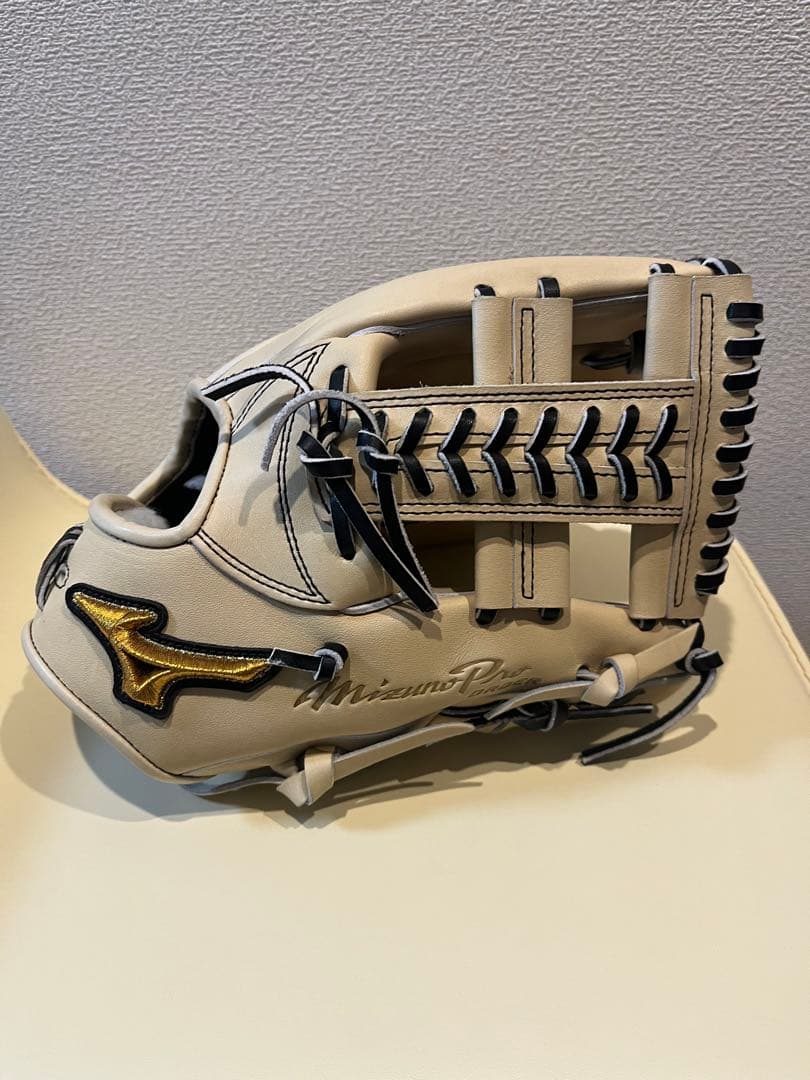 【ほぼ新品】ミズノプロ 硬式グローブ 内野手用