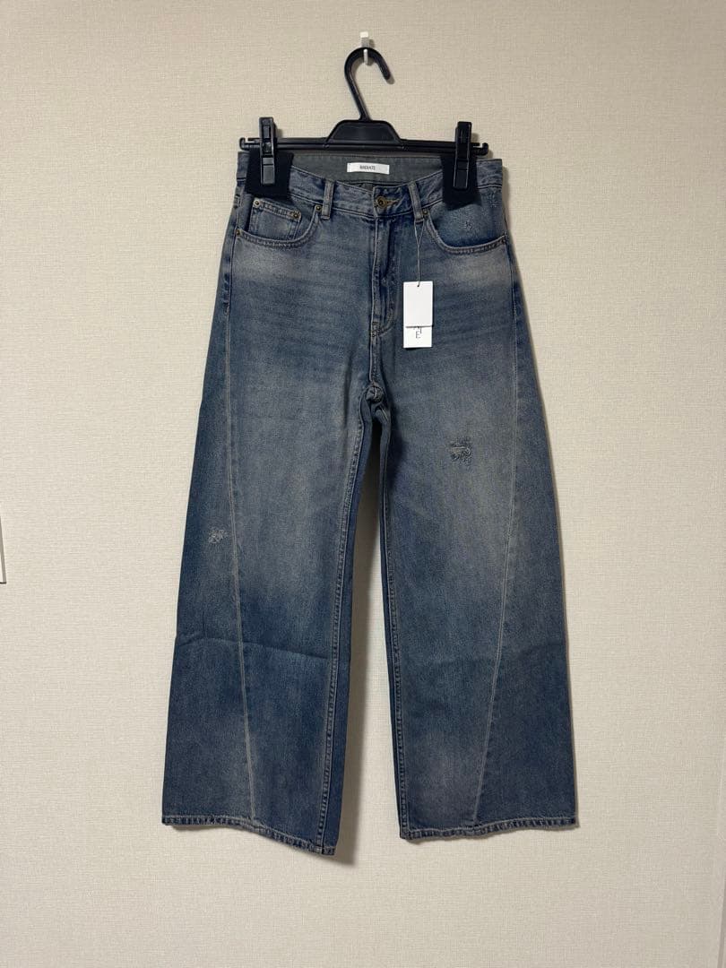 ヤマダヤ　RADIATE 切り替えデザインダメージデニムワイドパンツ　現行品