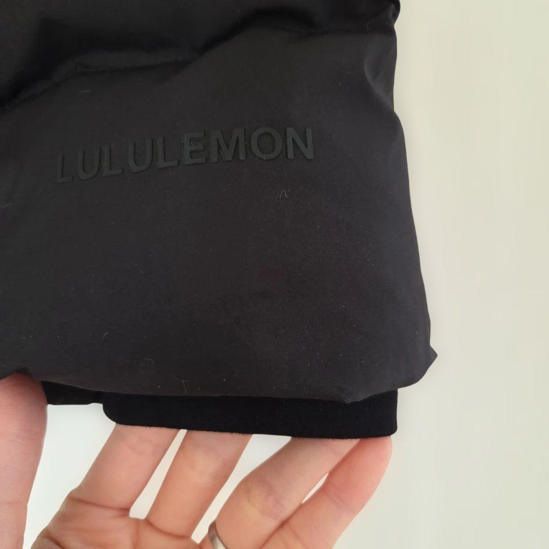 新品未使用　LULULEMON 　ダウンジャケット 6　ブラック