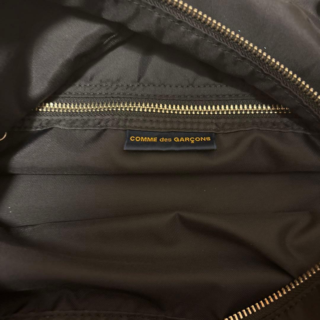 COMME des GARÇONS ブラック ナイロンバッグ　Mサイズ