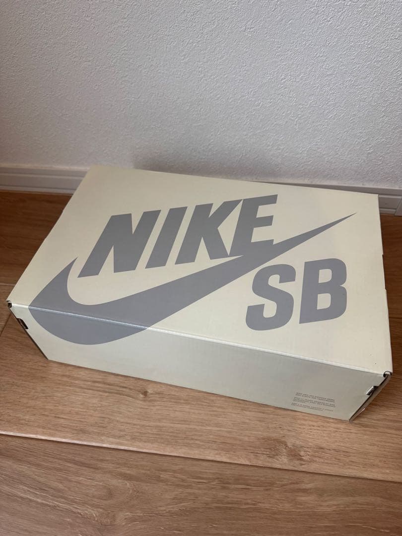 BRONX GIRLS SKATE × SB DUNK LOW PRO