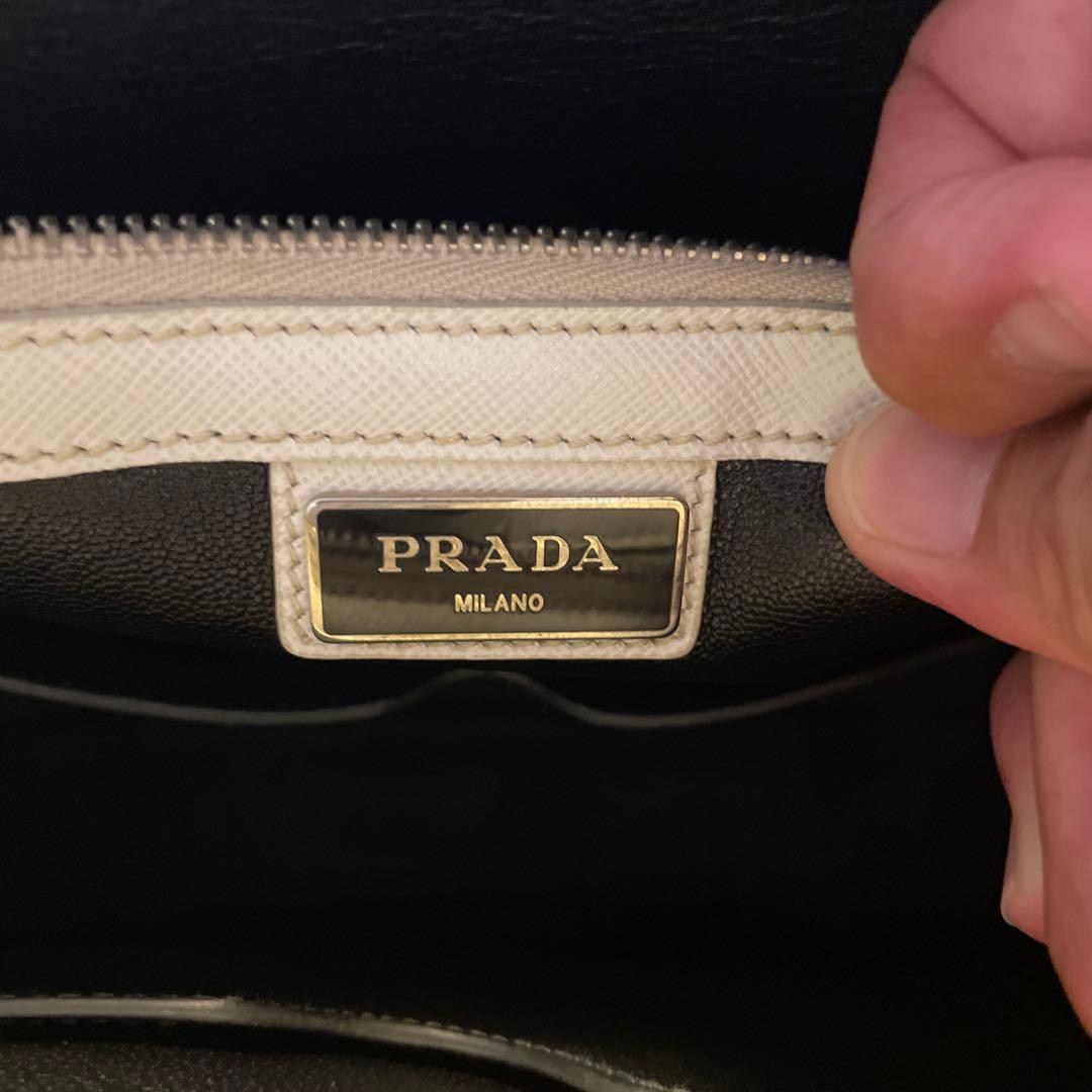 ぬの上 PRADA ビジネストートバッグ