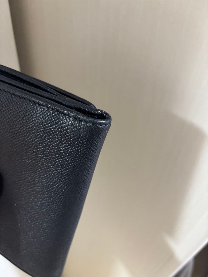 BVLGARI ブラックレザー長財布