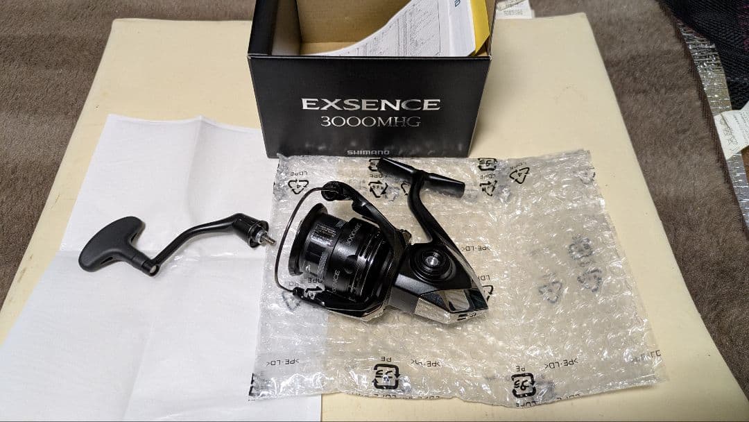 新品未使用シマノ25エクスセンス 3000MHG