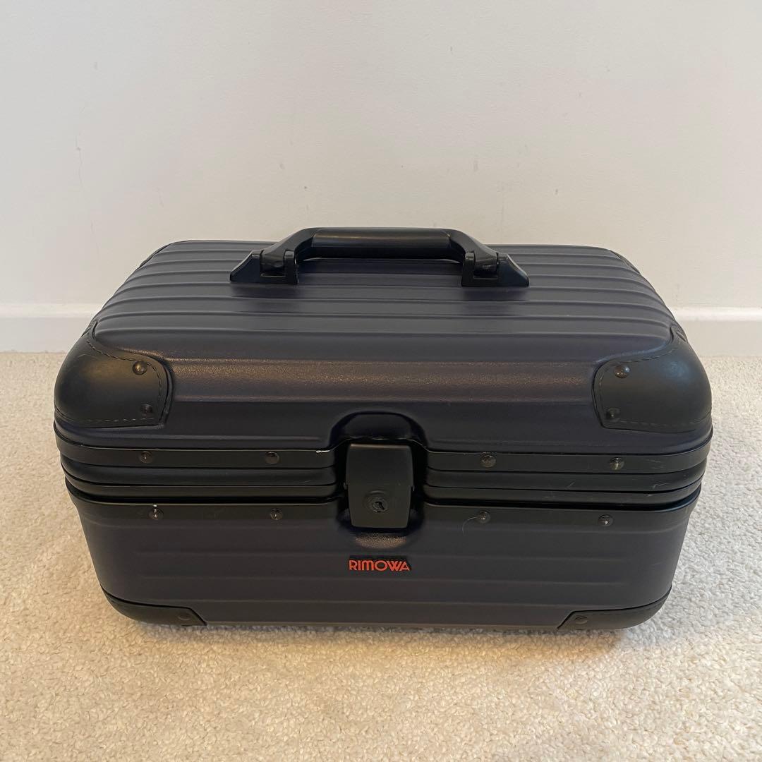 RIMOWA Samba Nova ビューティーケース 18L マットブルー