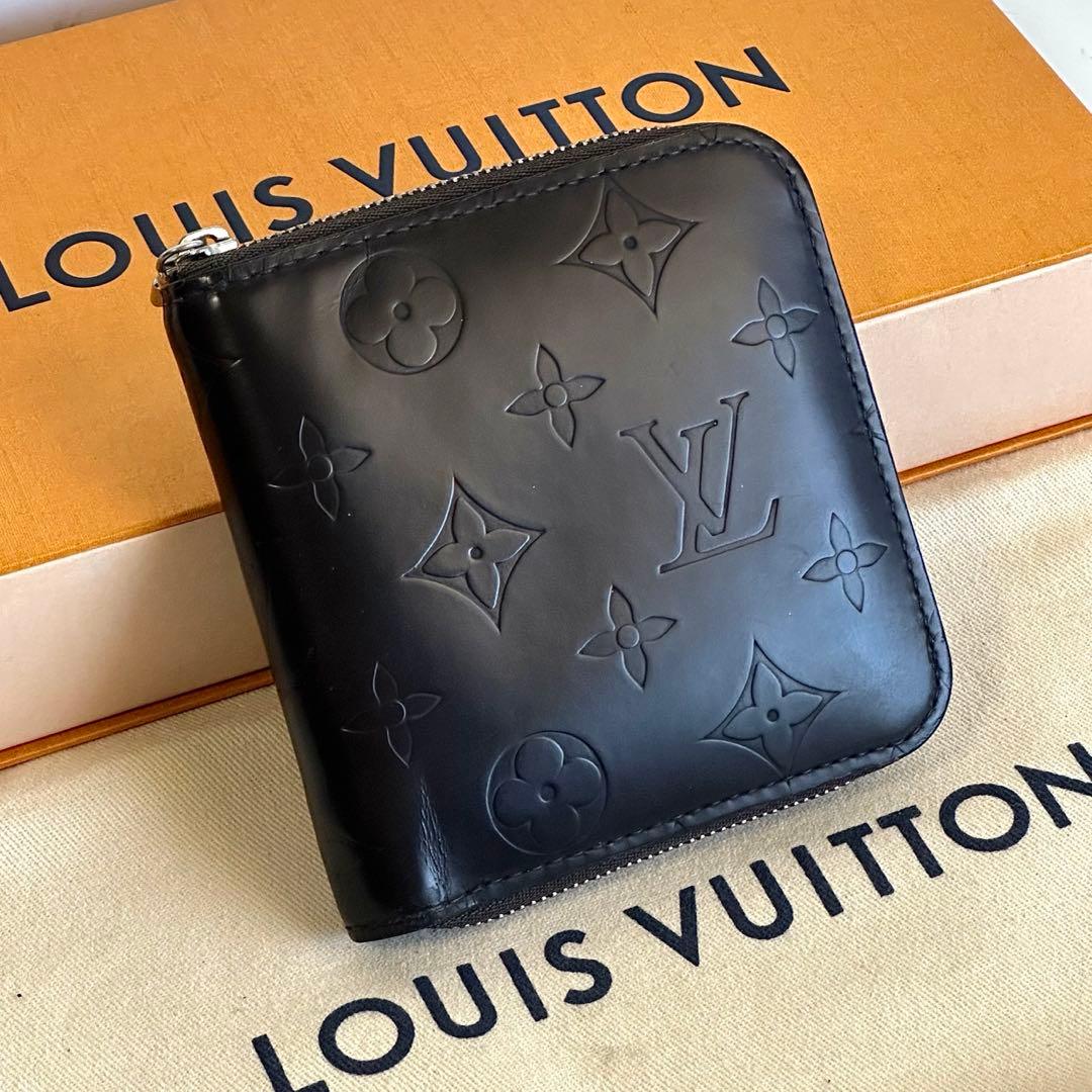 LOUIS VUITTON ポルトビエグラセ　二つ折りラウンドファスナー財布