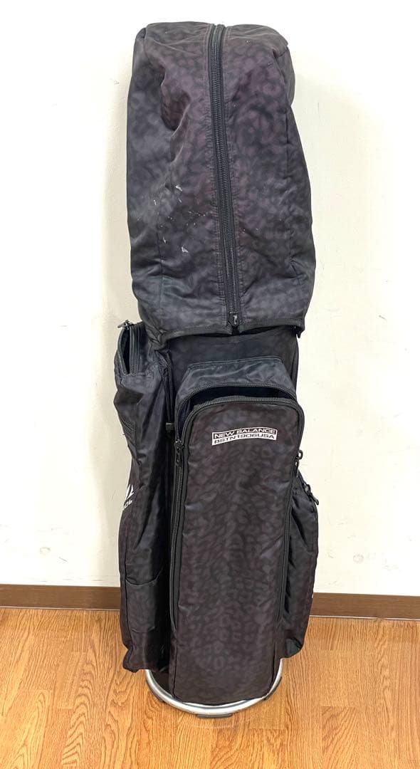 new balance 超軽量迷彩キャディバッグ