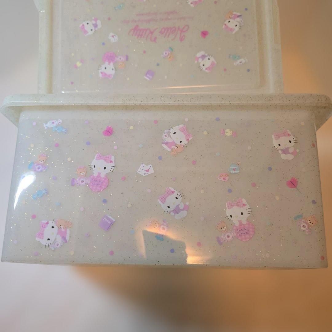 サンリオ　ハローキティ　ふた付き　収納ケース　Ｌ