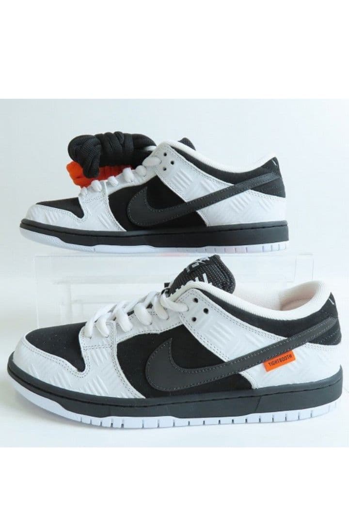 33　TIGHTBOOTH NIKE SB タイトブース ナイキ エスビー