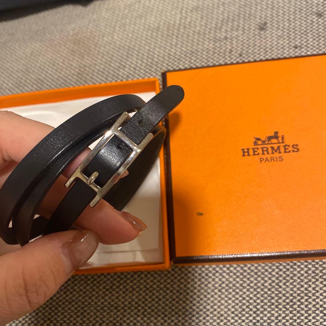 HERMES ブラックレザーブレスレット