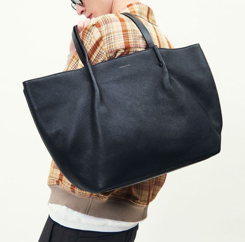 【美品】シュリンクレザー トートバッグ ブラック