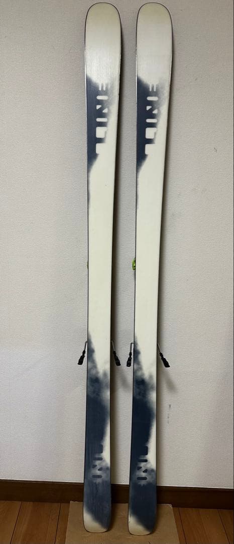 LINE スコーゲンスプラング　フリースキー板