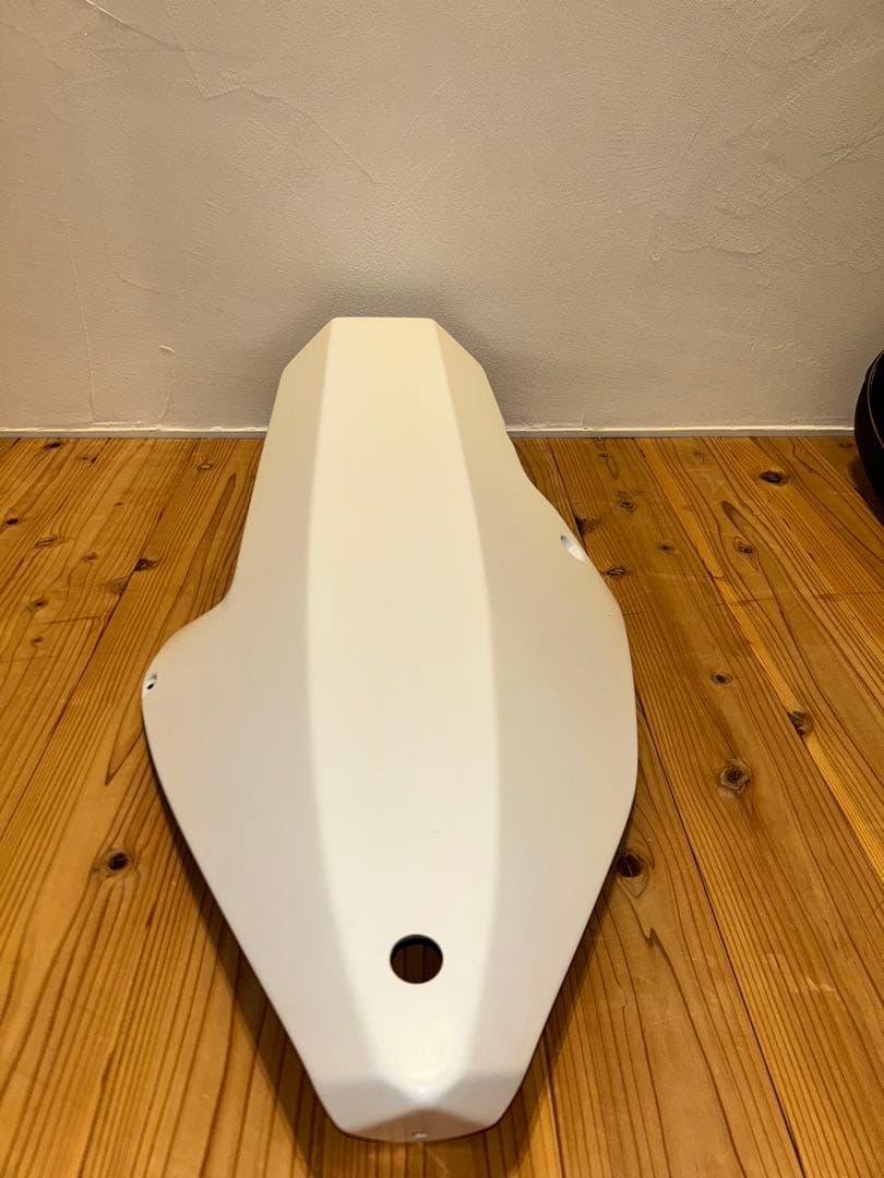 才谷屋　Ninja1000 アンダーカウル　白ゲル