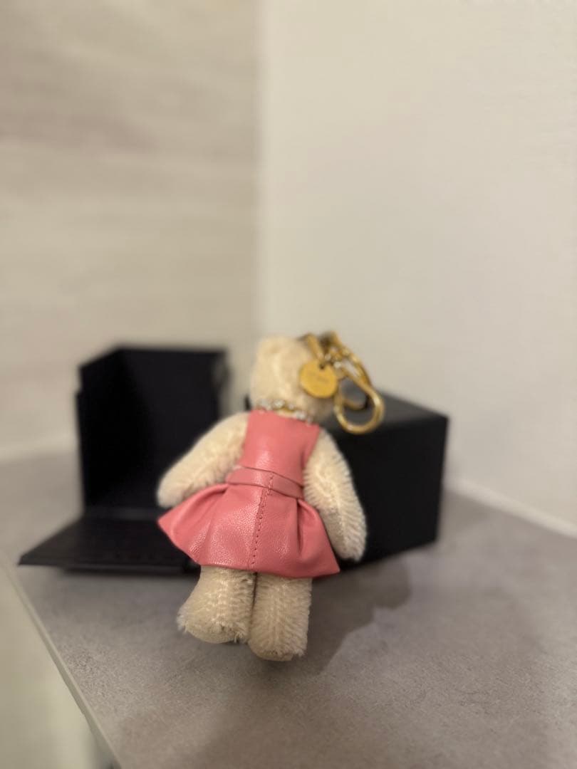 【年末年始はお値引き交渉OK！】プラダ　PRADA テディ　キーホルダー