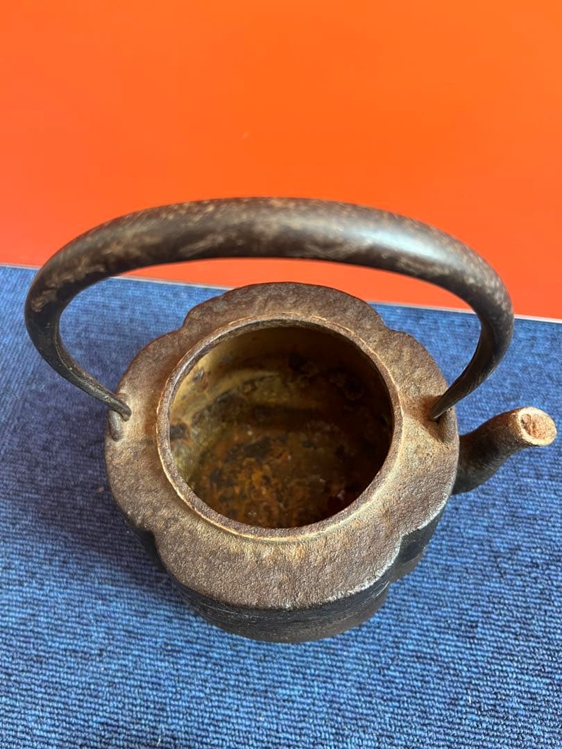 1301  龍文堂 造 鉄瓶 銅製蓋 時代鉄瓶 時代物 煎茶道具