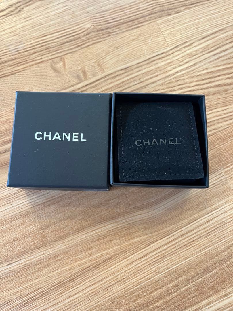 CHANEL ピアス　非売品