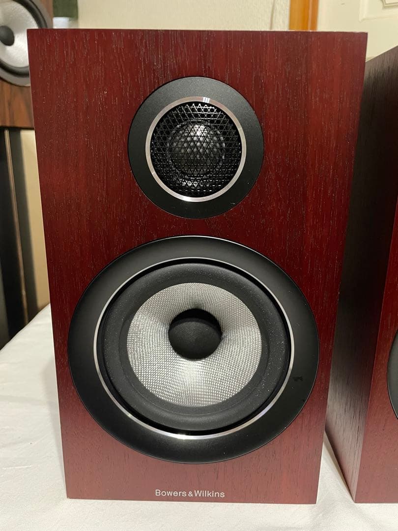 スピーカー・ウーファー Bowers&Wilkins B&W 707 S2
