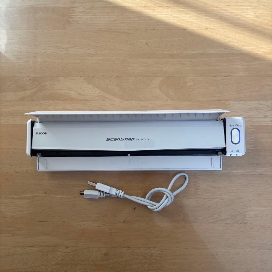 ScanSnap iX100 スキャンスナップ モバイルスキャナー ホワイト