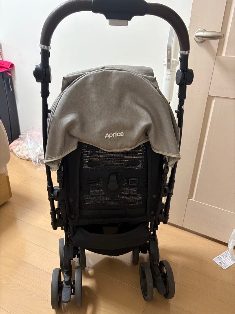 Aprica 折りたたみベビーカー グレー　レインカバー付き