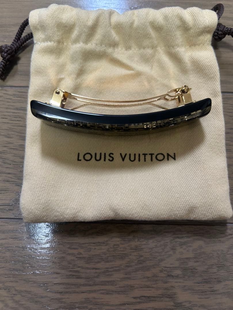 ルイヴィトン バレッタ ブラック 美品