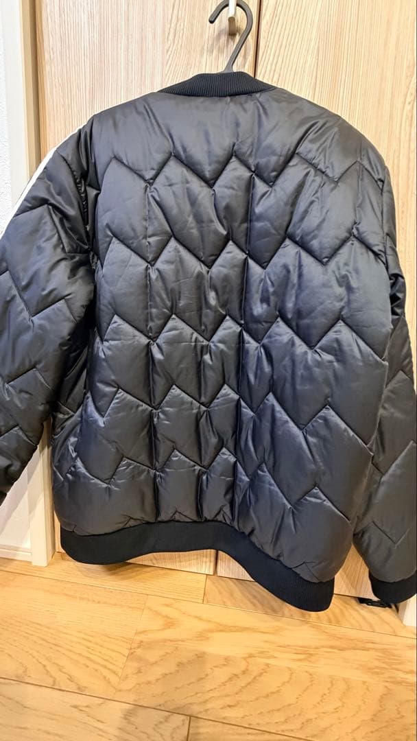 adidas キルティングジャケット