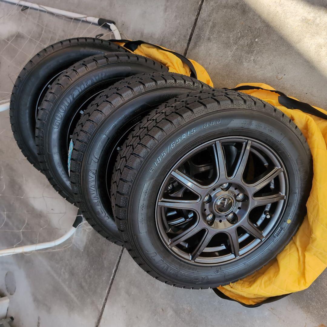 値引き！新品 ホンダ フリード 185/65R15 スタッドレスタイヤセット