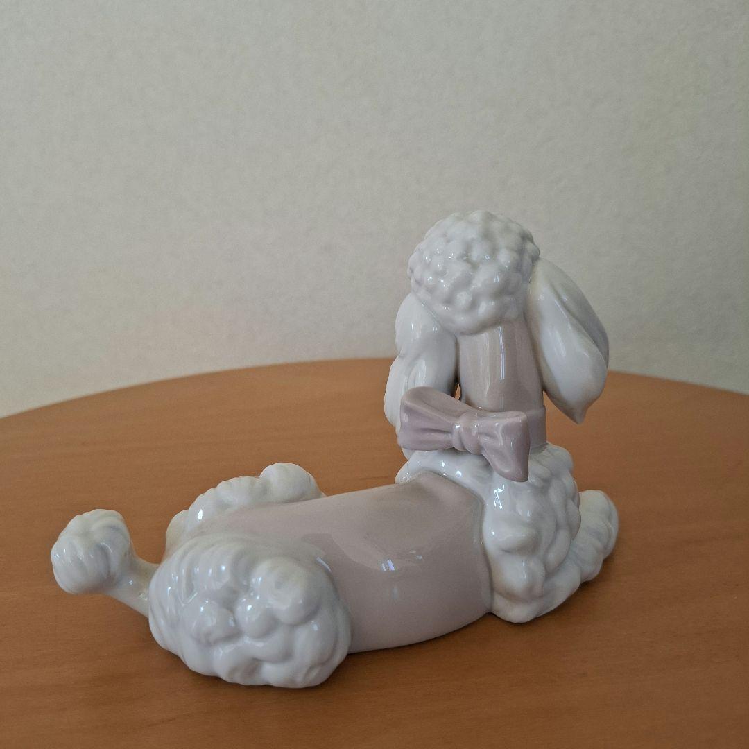 リヤドロ/lladro お座りプードル