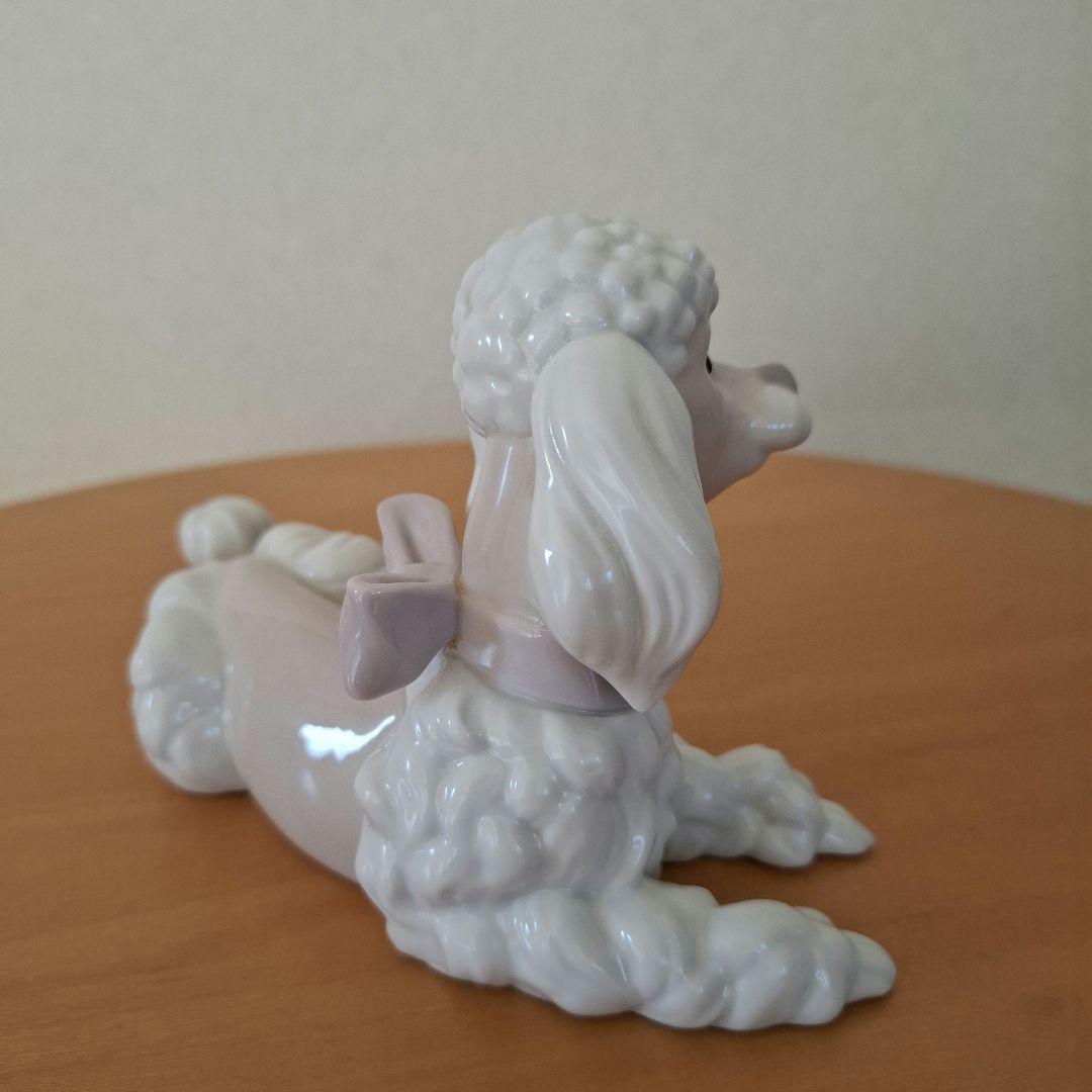 リヤドロ/lladro お座りプードル