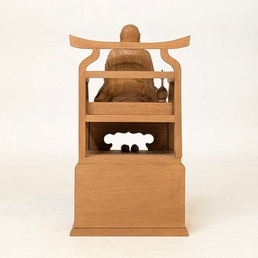 【セール・新品】 弘法大師　紅檀　上彫　総高さ約19.5cm　箱台付　空海