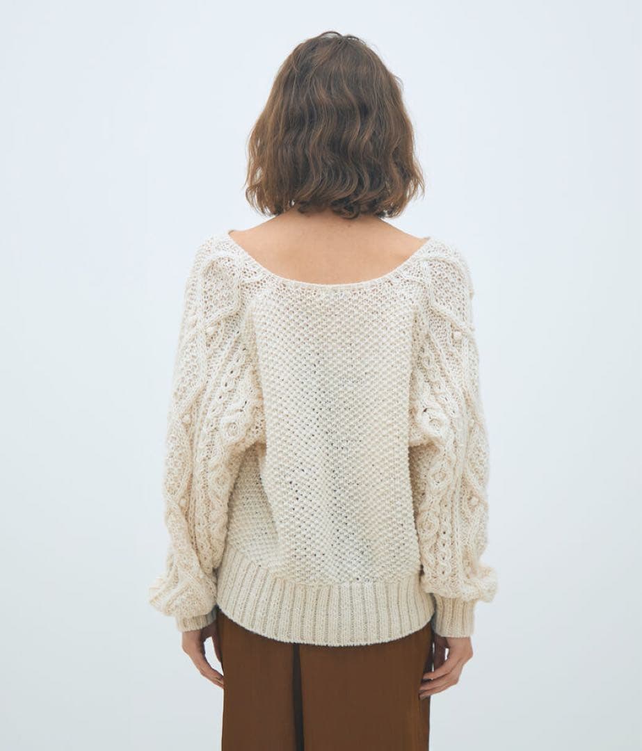 マカフィー 25AW 完売 ハンドニット キーネックプルオーバー 現行ロゴ