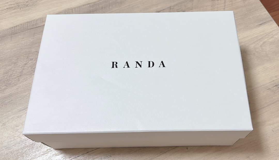 靴 RANDA