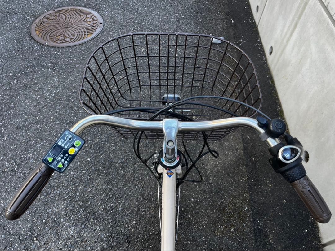 BRIDGESTONE 電動自転車 アシスタプリマ　26インチ　ミルクベージュ