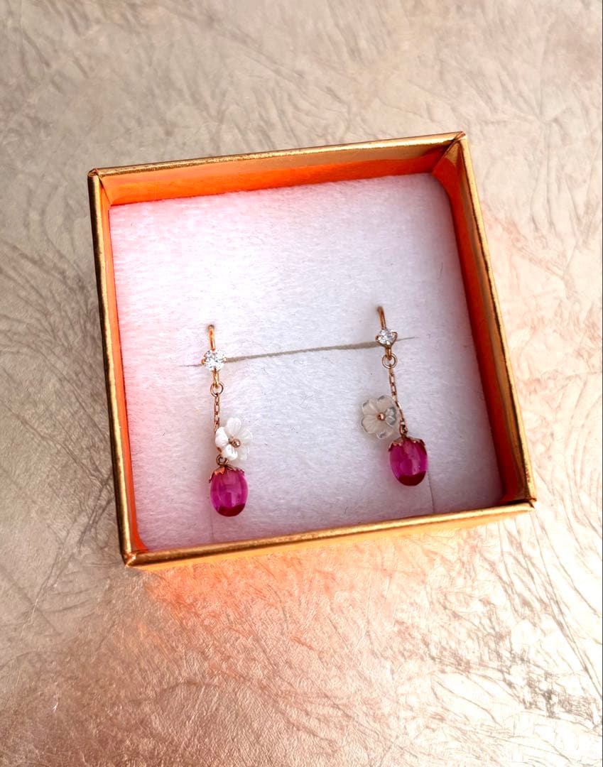 TAKE-UP pure いちごピアス　フックピアス　K10PG