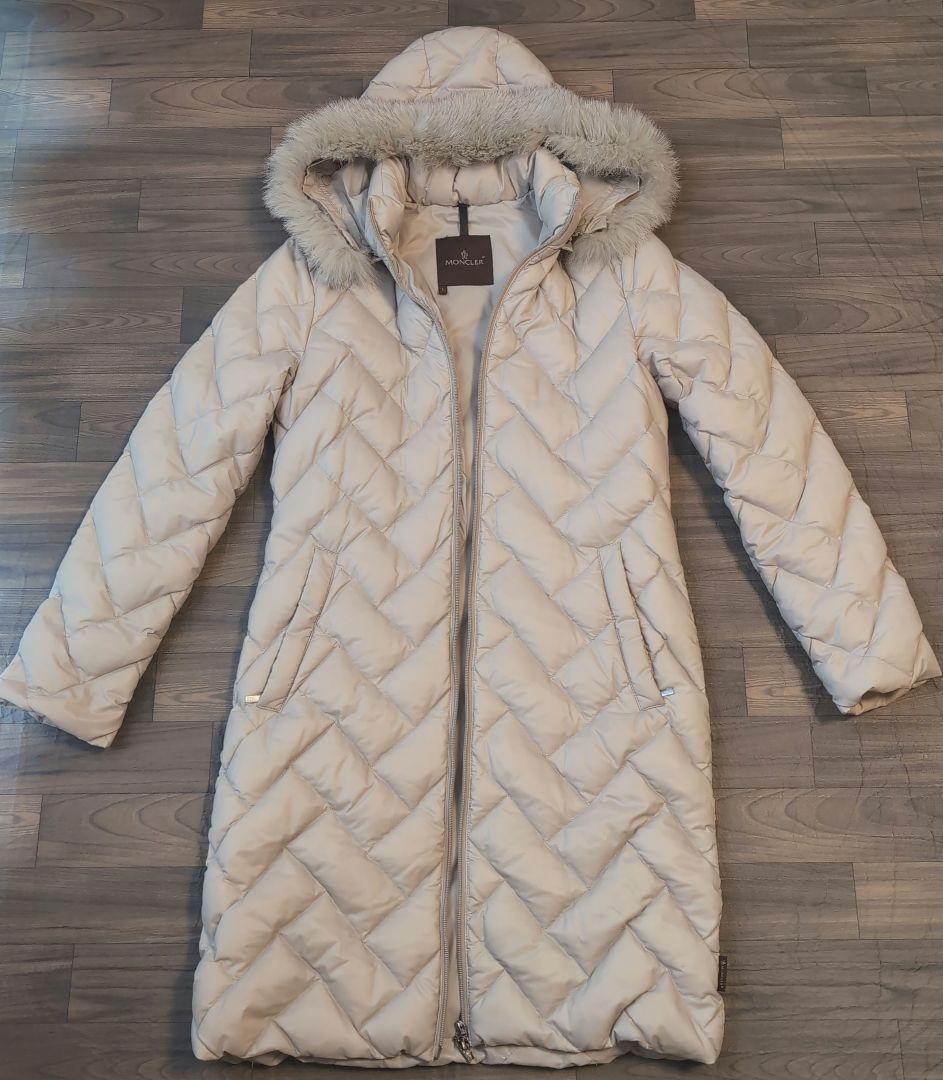 モンクレール リアルファー付き ロングコート