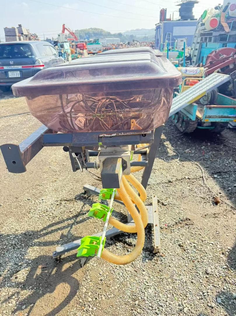 【福岡県みやま市】タイショー グランドソワー UH110F 肥料散布機