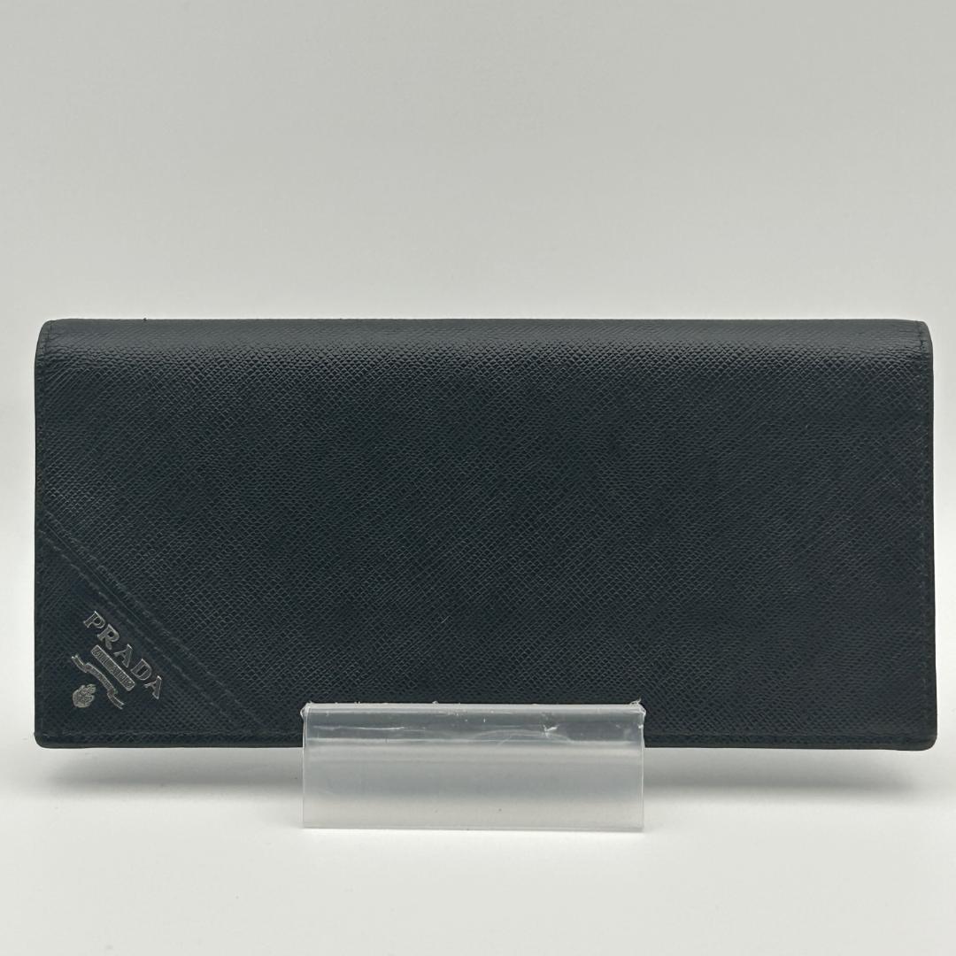 RFID搭載/極美品✨プラダ 長財布 サフィアーノレザー フラップ メタルロゴ