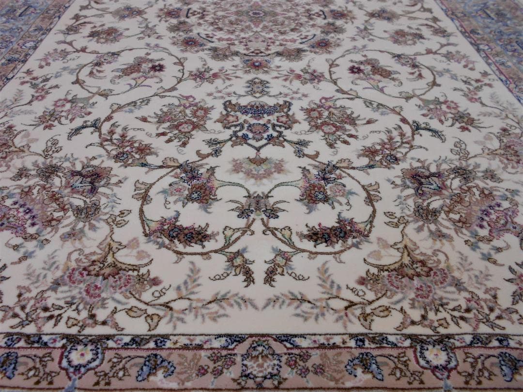 170万ノット！輝く、多色織絨毯！本場イラン産 150×225cm‐200901