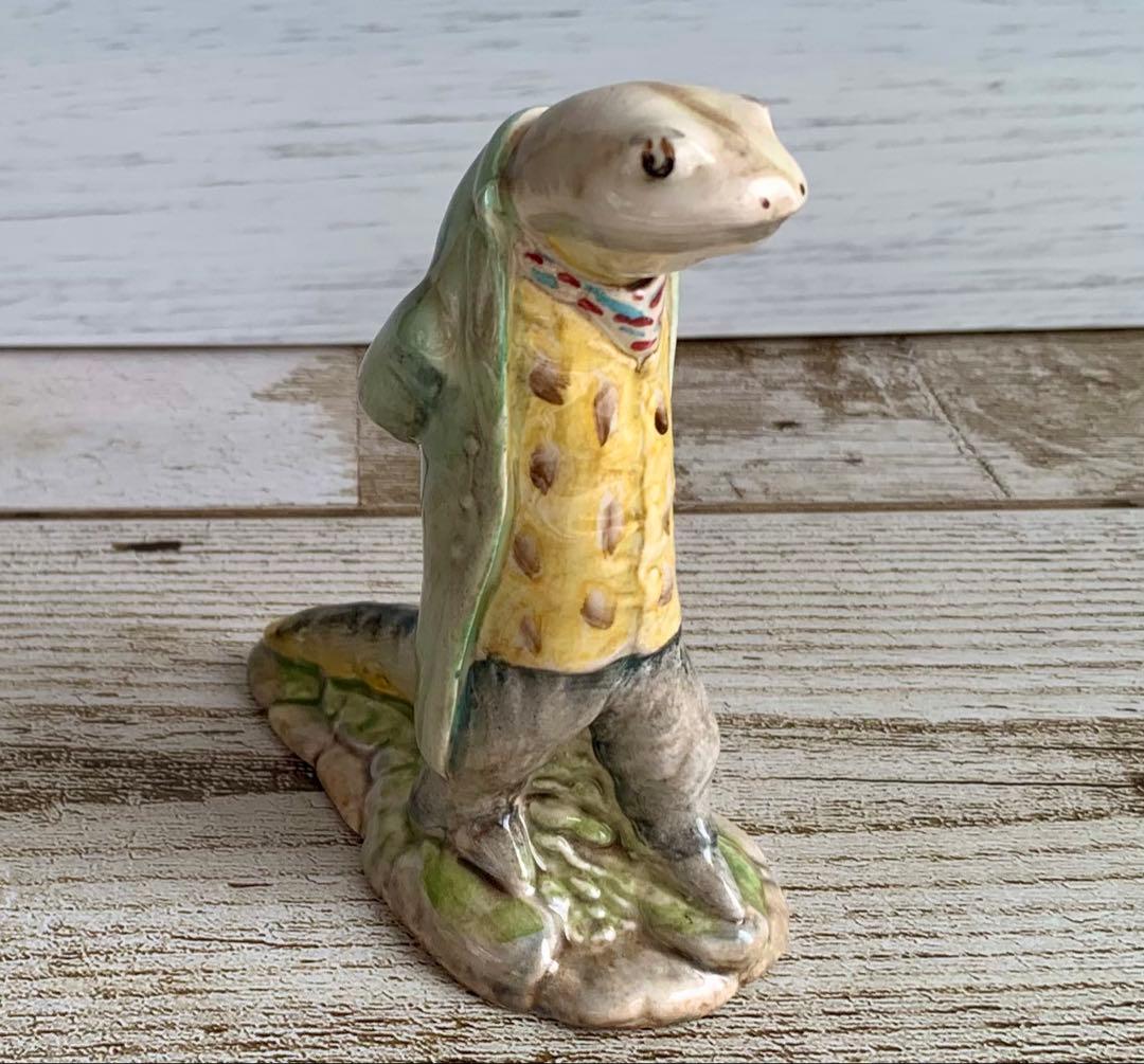 アイザック・ニュートン・イモリ卿 フィギュリン ピーターラビット