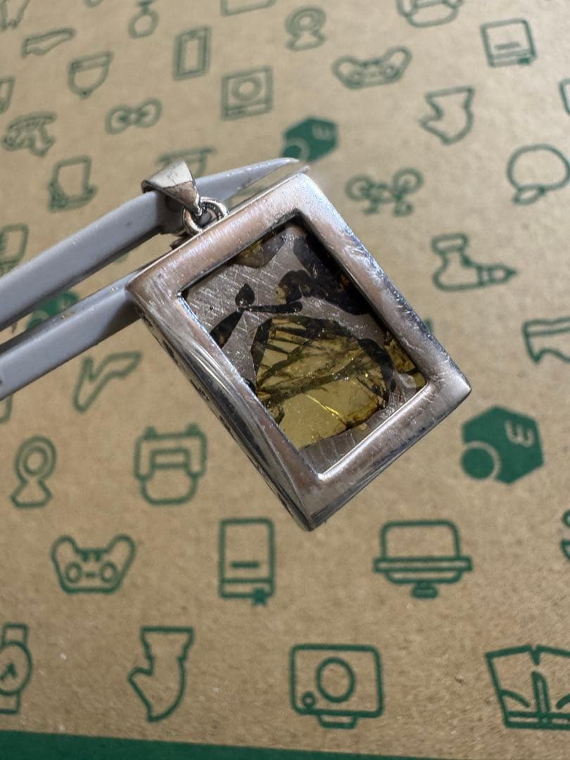 パラサイト隕石の女王 イミラック隕石　Imilac 最高品質　幸運 仕事運up