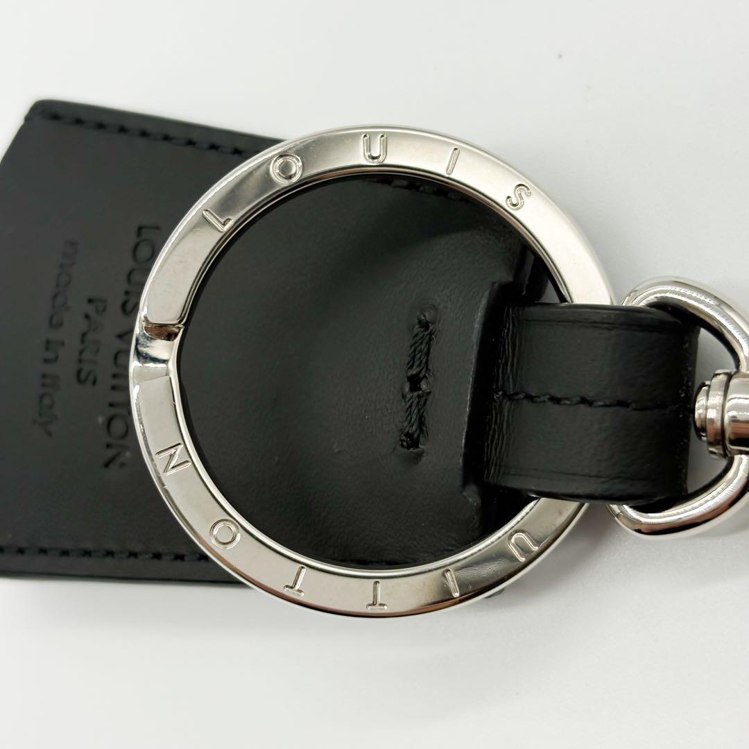 ♡未使用♡ ルイヴィトン LV クロッシュ クレ キーリング M68020