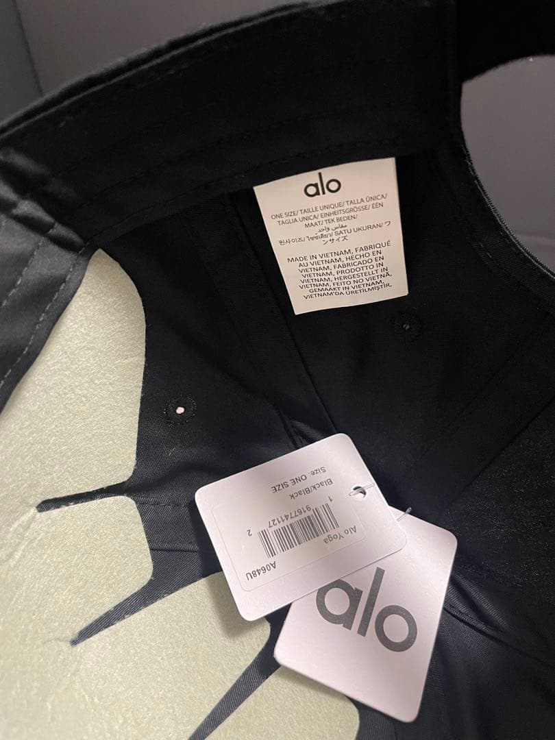正規品 alo yoga キャップ 帽子 ブラック 新品　アロ ヨガ　②